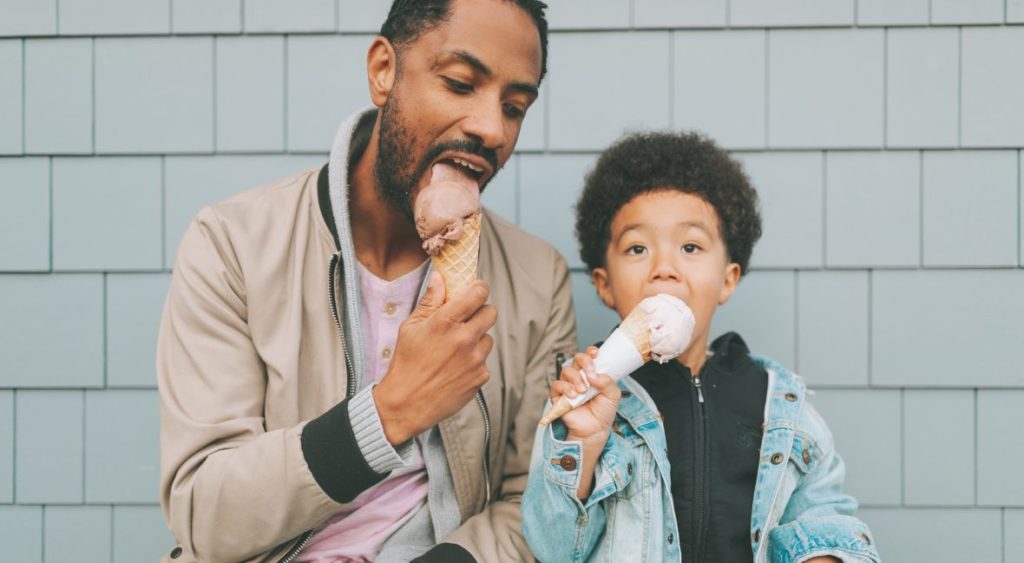father son ice cream date