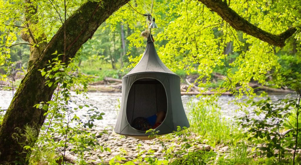 outdoor hanging tent toy for kids