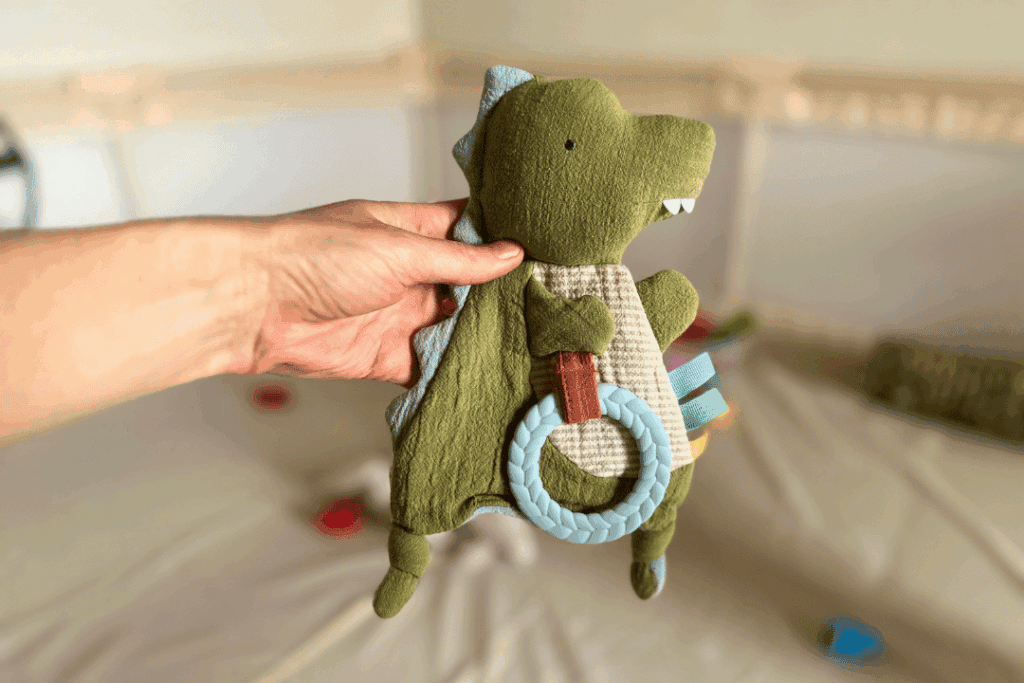 crinkle toy for babies